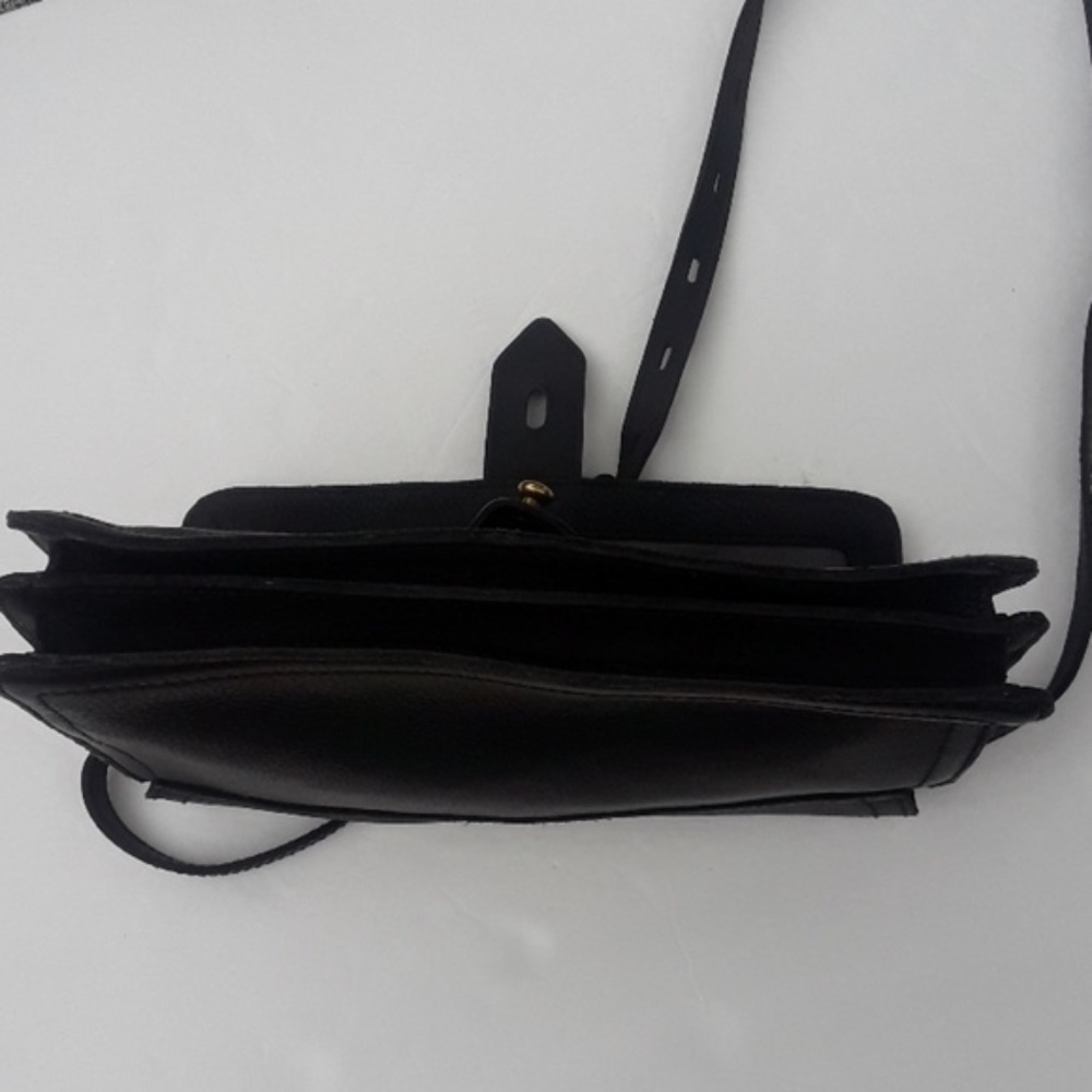 MADEWELL LEATHER SKETCH BOOK CROSSBODY BAG. - Picture 8 of 8